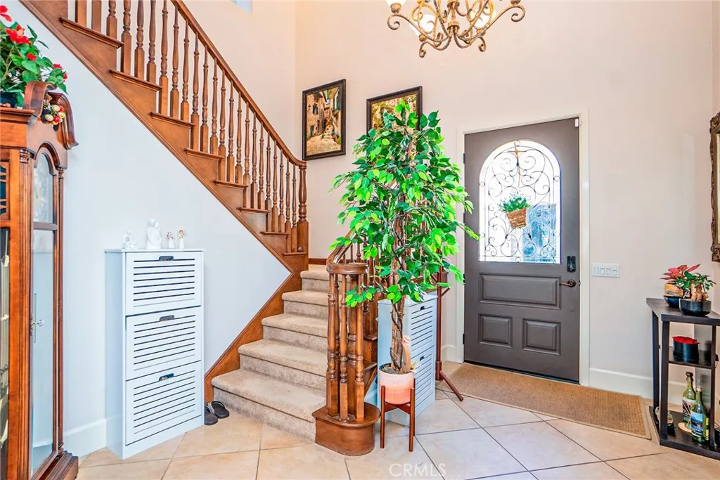 1550 Hibiscus Avenue, Azusa, California 91702 home-pic-19